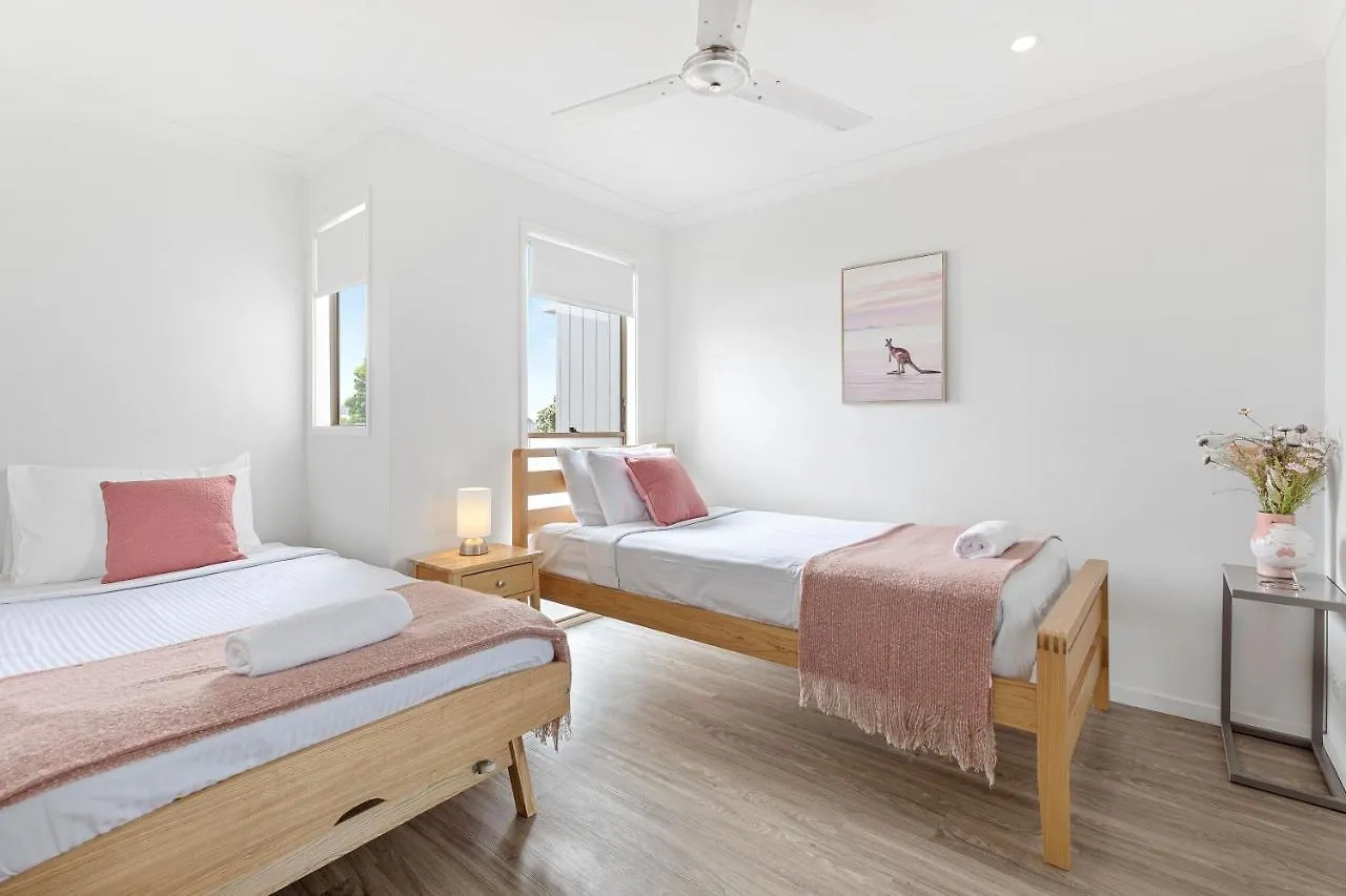 Dom wakacyjny 3Br, 3Bth, Walk To Beach & City Centre Maroochydore