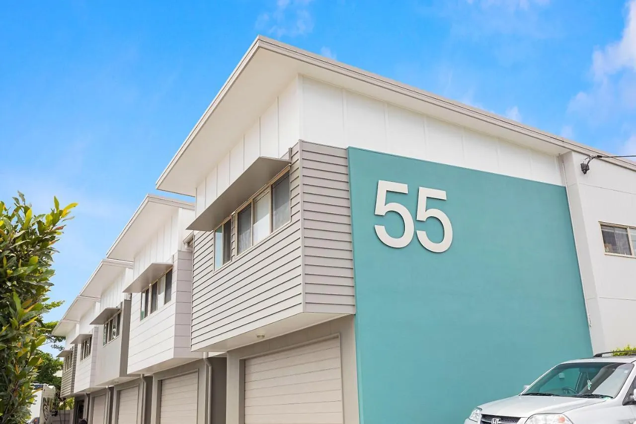 Сasa de vacaciones 3Br, 3Bth, Walk To Beach & City Centre Maroochydore